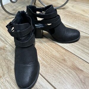 Stylish Black Women's Ankle Boots